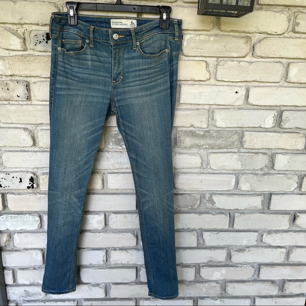 Abercrombie & Fitch super skinny jeans